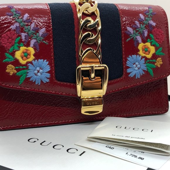 GUCCI Embroidered Super Mini Sylvie, Red - Picture 2 of 7